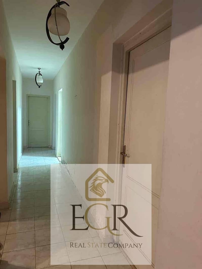 8 10056f64-5d80-434a-93a1-312be35dc56b. jpg