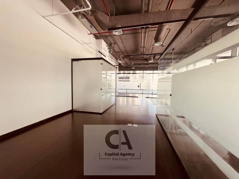 3 WhatsApp Image 2025-10-28 at 12.18. 38 PM (3). jpeg