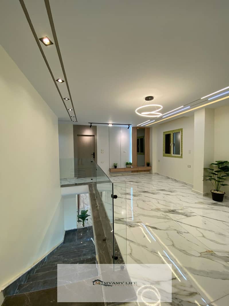 5 WhatsApp Image 2025-11-03 at 2.09. 34 PM (1). jpeg