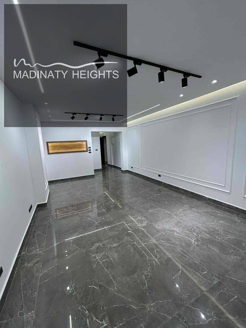 2 6b65adba-71be-40df-8b1e-d3f9255d405a. jpg