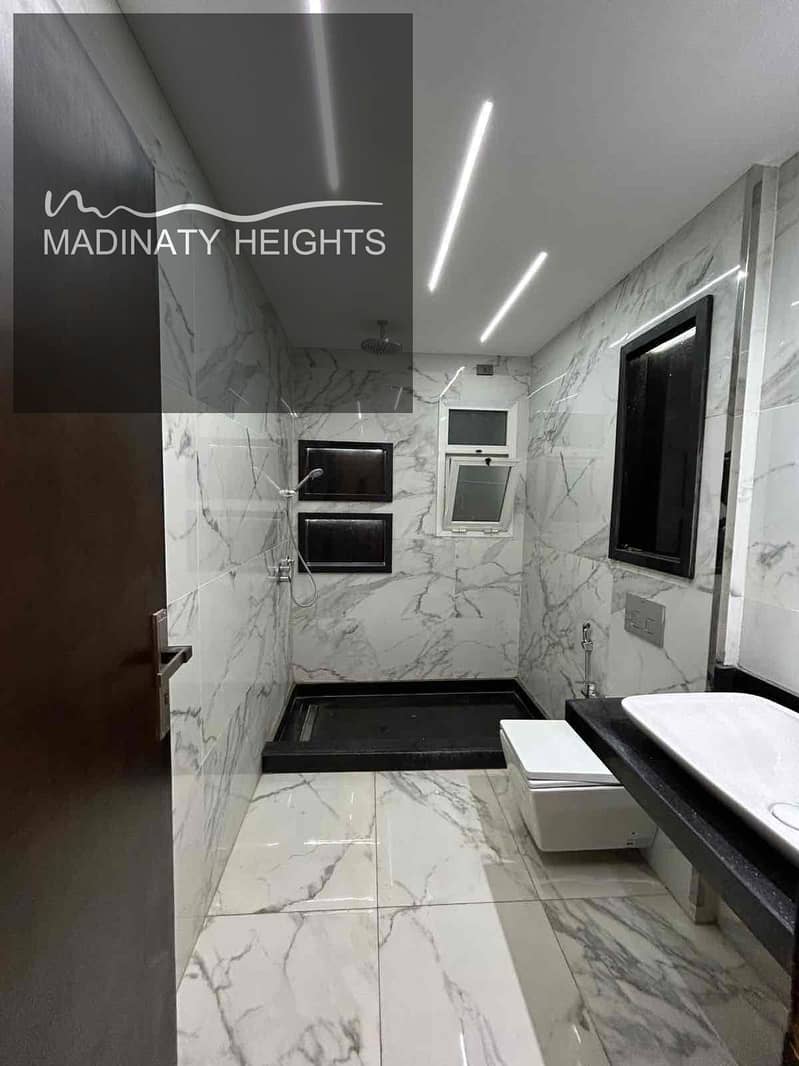 12 4dcc6590-4a28-4419-acba-eea505168c20. jpg