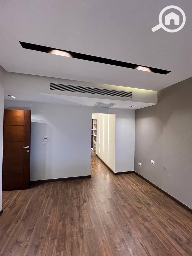 18 d3bbc543-7516-4919-bcfb-a30a8675f935. jpeg