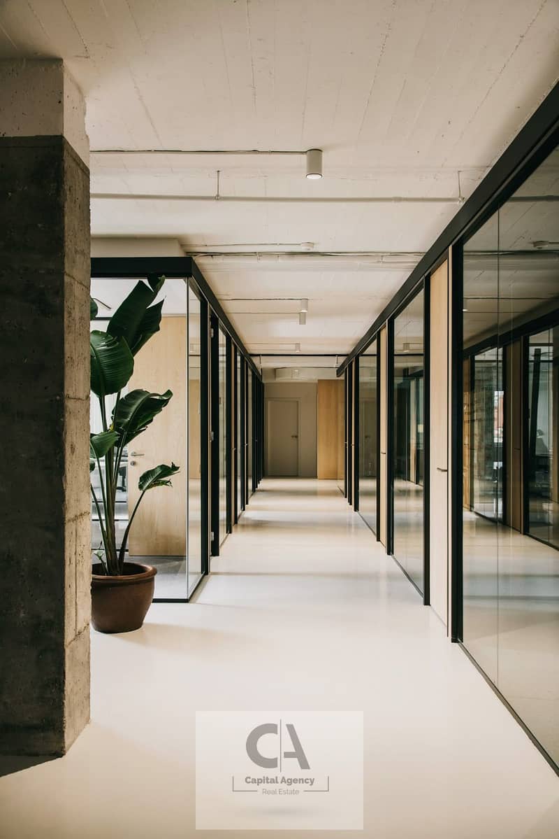 4 a7d1742399124f2b90f99f5e2371cf18. jpg