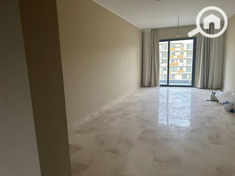 6 50bcd240-96d6-45db-9b39-6544ac7b8216. jpeg