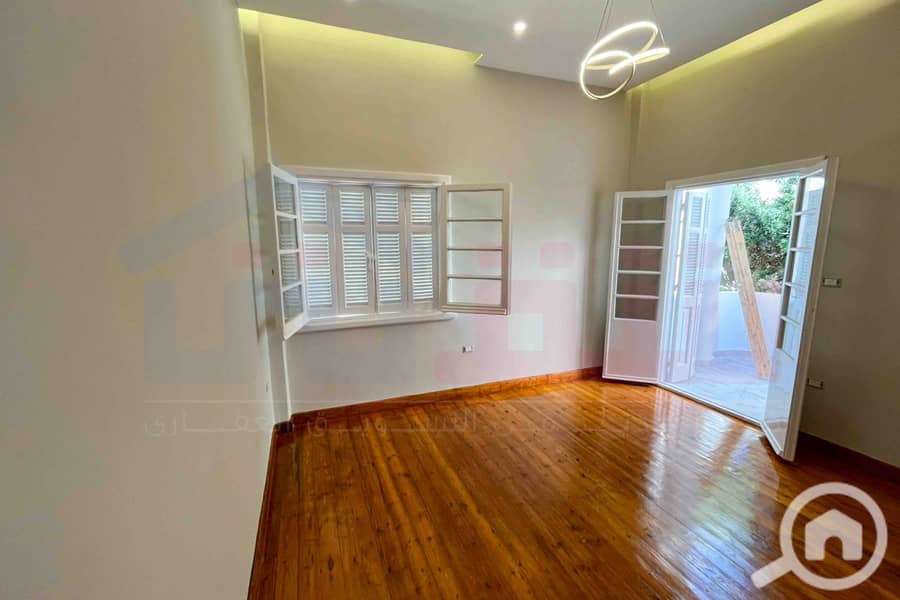 4 WhatsApp Image 2025-10-30 at 1.31. 21 PM (1). jpg