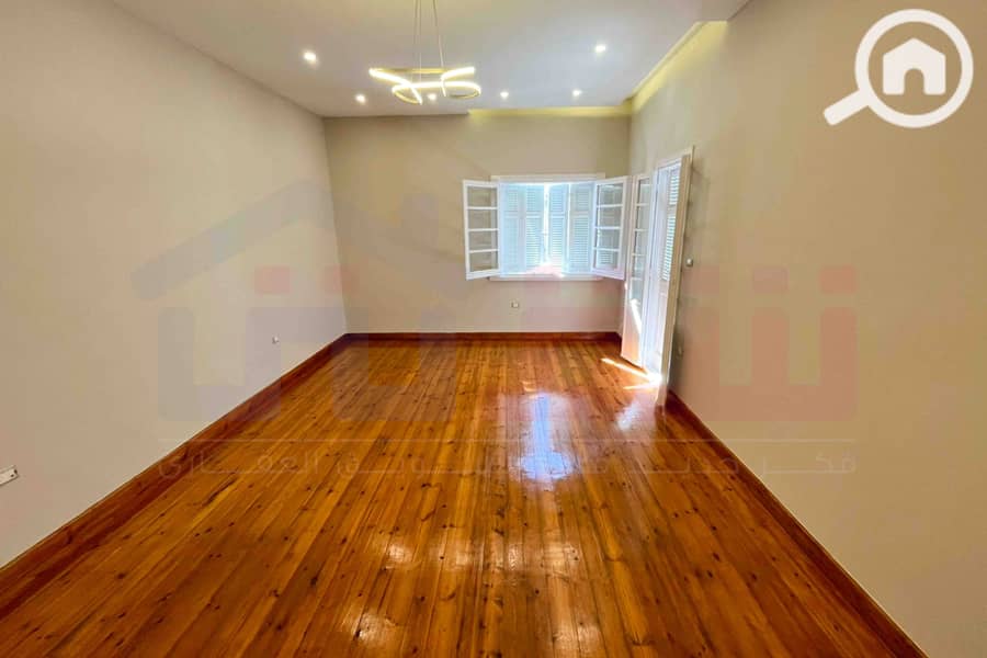 7 WhatsApp Image 2025-10-30 at 1.31. 22 PM (2). jpg