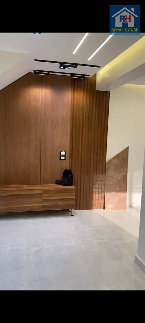 5 064814fa-7e75-40c2-9a7a-5818ea96ea82. jpeg