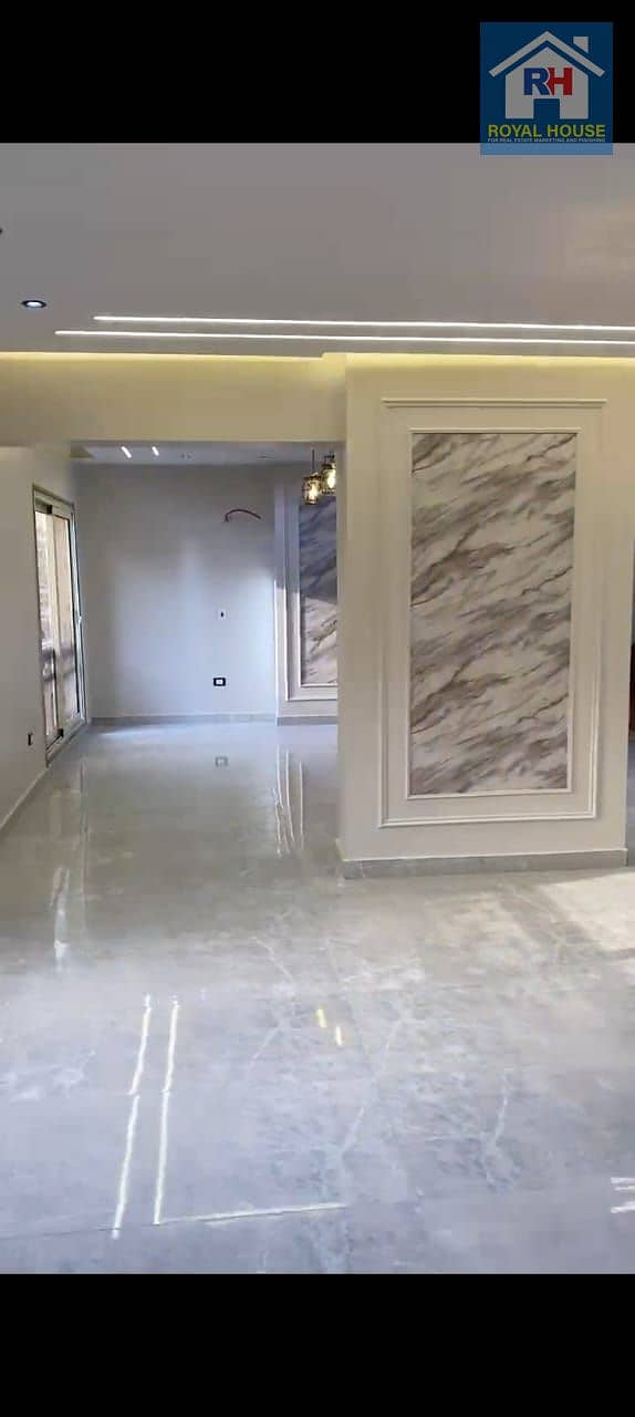 10 84611cd9-667e-4236-9e34-8d48b587a7d0. jpeg