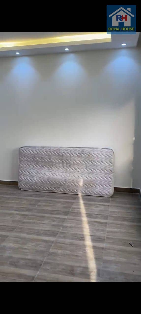 12 5b5ca149-5ac0-4fac-baf5-cd5291ee8119. jpeg