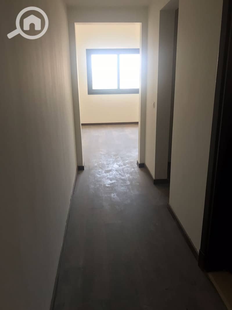 16 c56ecdce-a26d-447c-b91c-31903706d8f8. jpeg