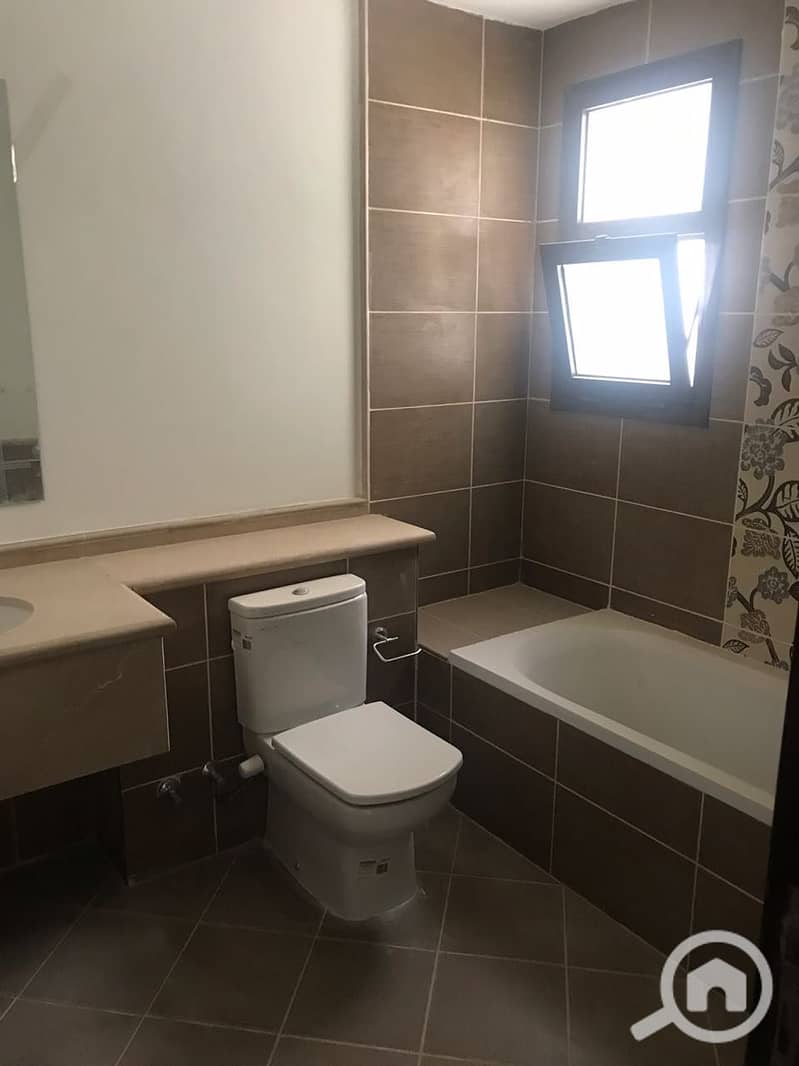 18 d1b1391f-24c4-4622-878f-99ca326152d2. jpeg