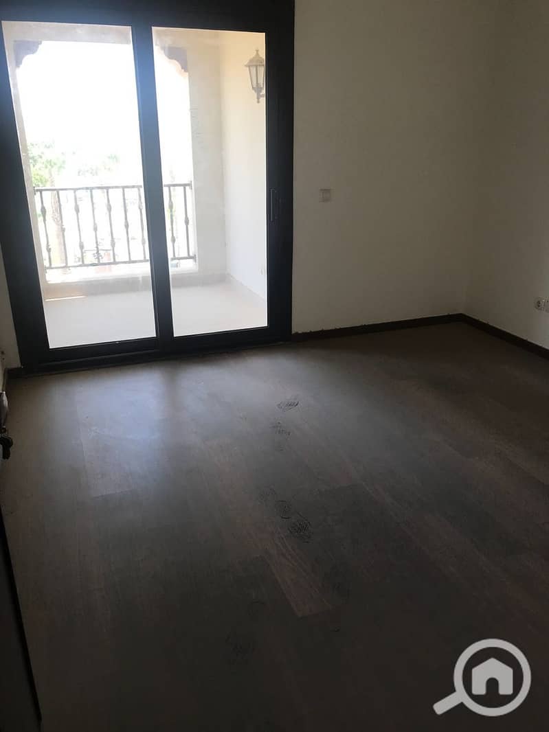 22 742c2d4c-28b3-461c-9711-17fdb53178d9. jpeg