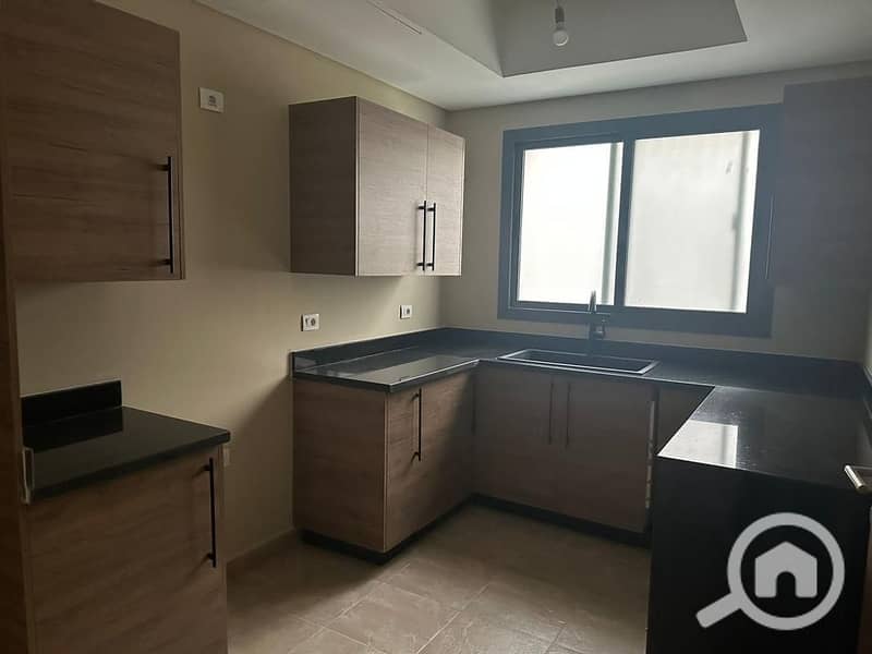 30 17d60936-3465-46fd-bbbf-0e1f5ad9d19a. jpeg