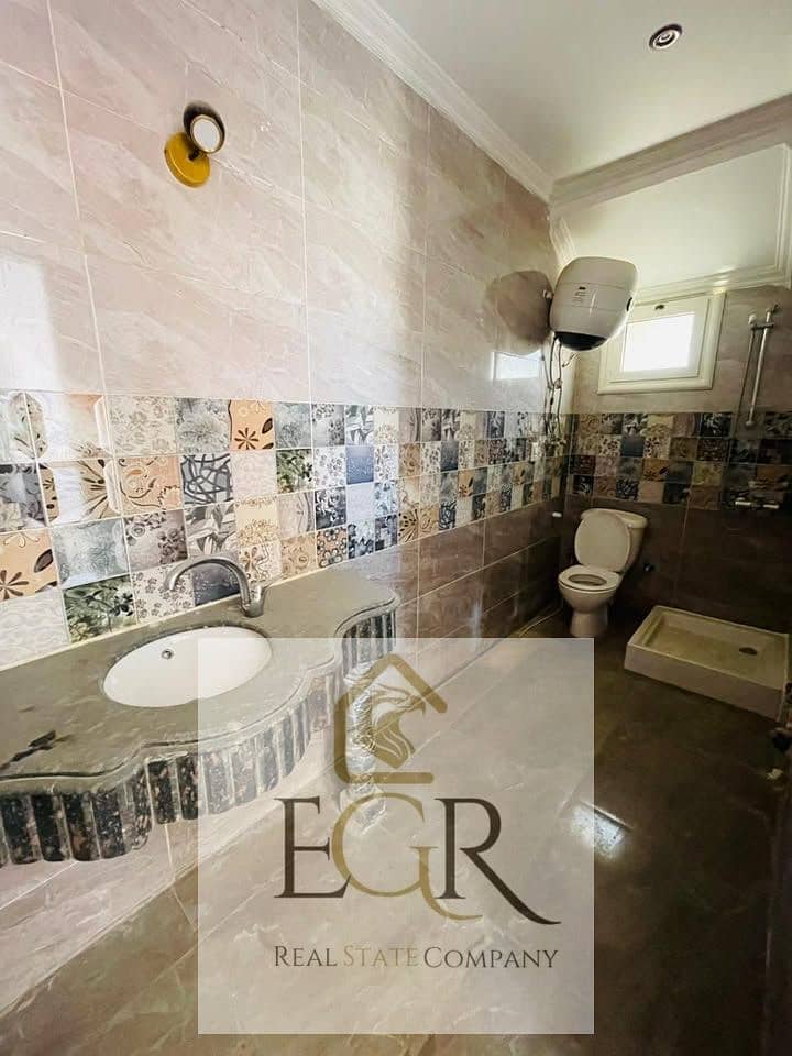 11 573870882_2140878253111659_347489948270314906_n. jpg