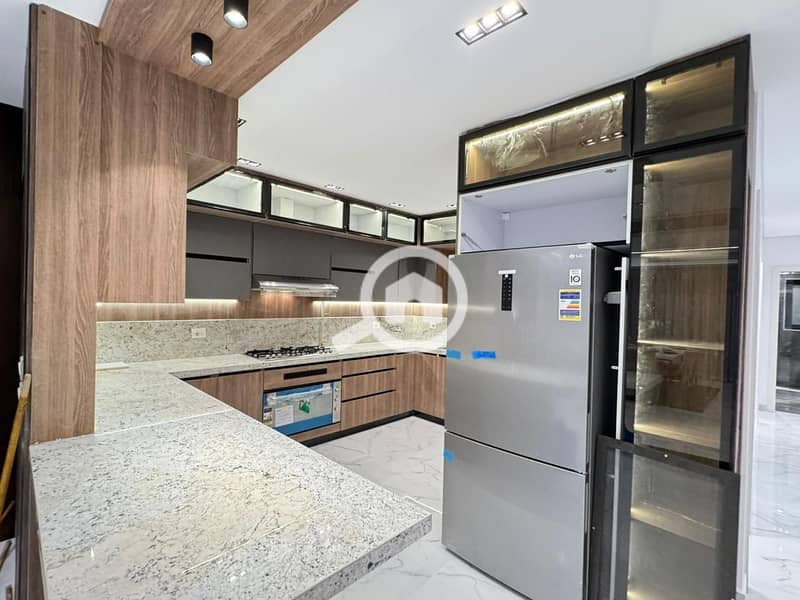 28 IMG-20251103-WA0260. jpg