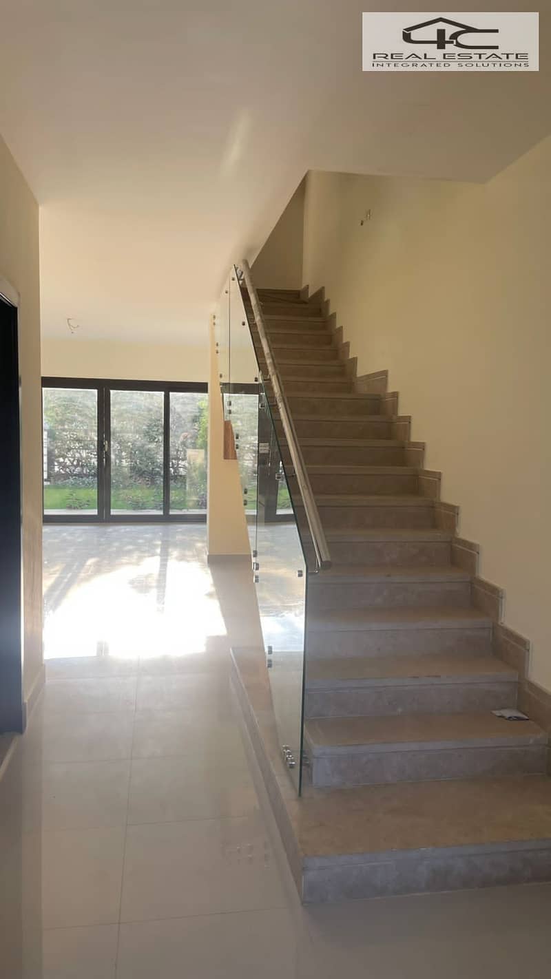 2 WhatsApp Image 2025-11-03 at 15.54. 04 (1). jpeg