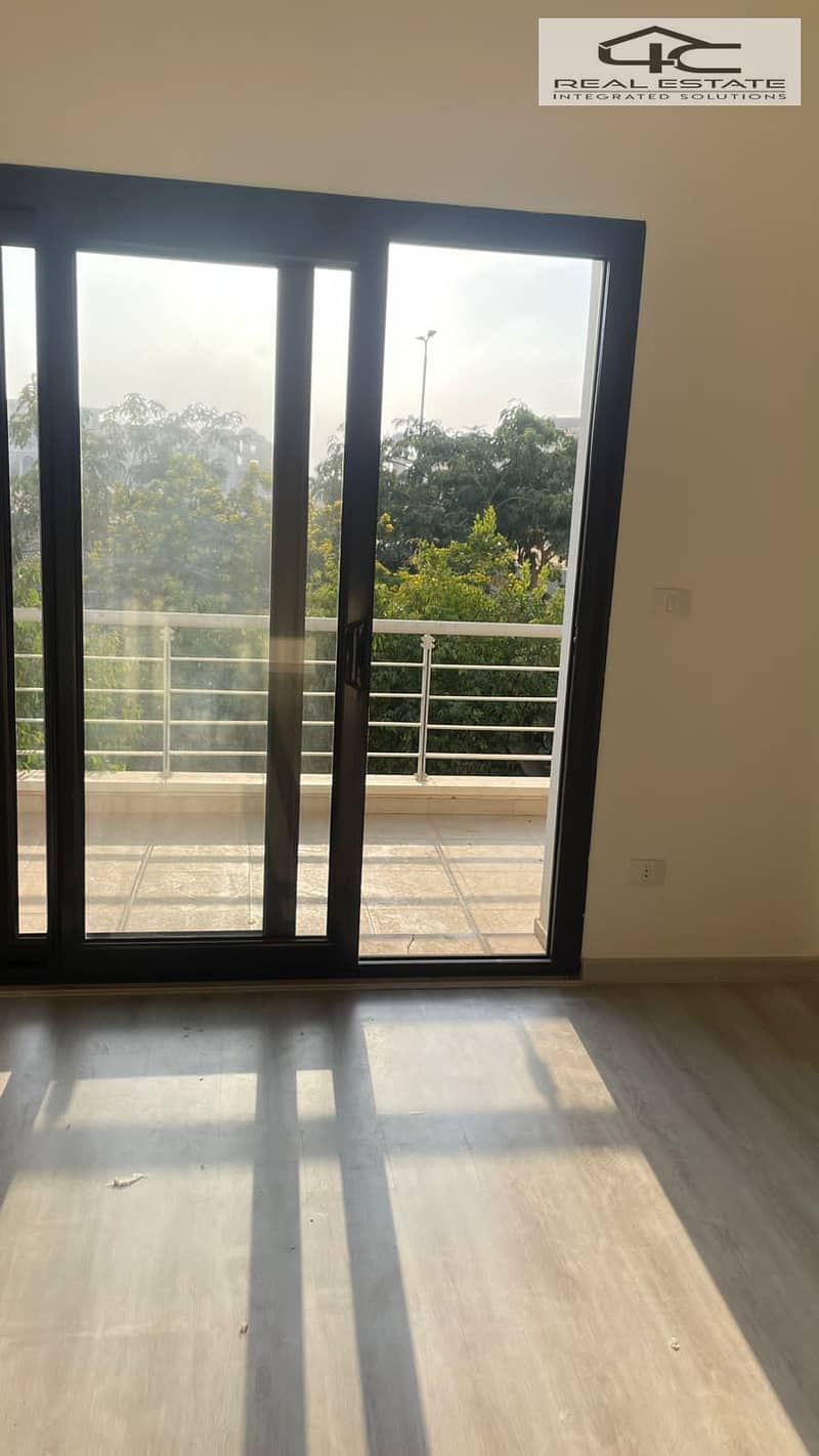 7 WhatsApp Image 2025-11-03 at 15.54. 00. jpeg