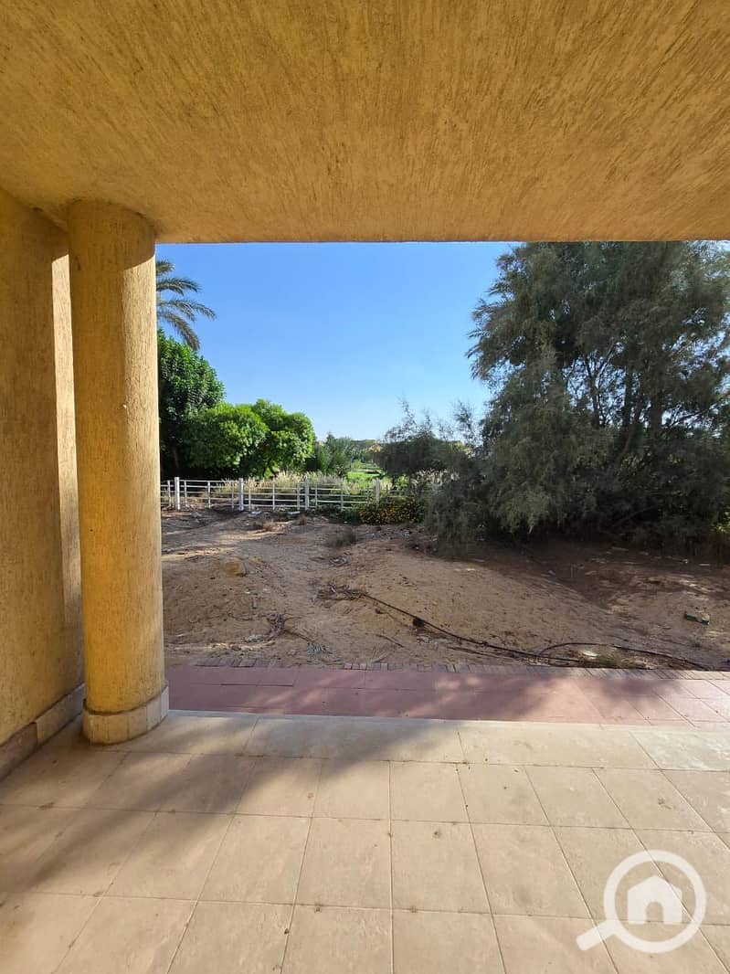 9 8e59a0ac-8a3c-4856-a350-330b2515e80a. jpg