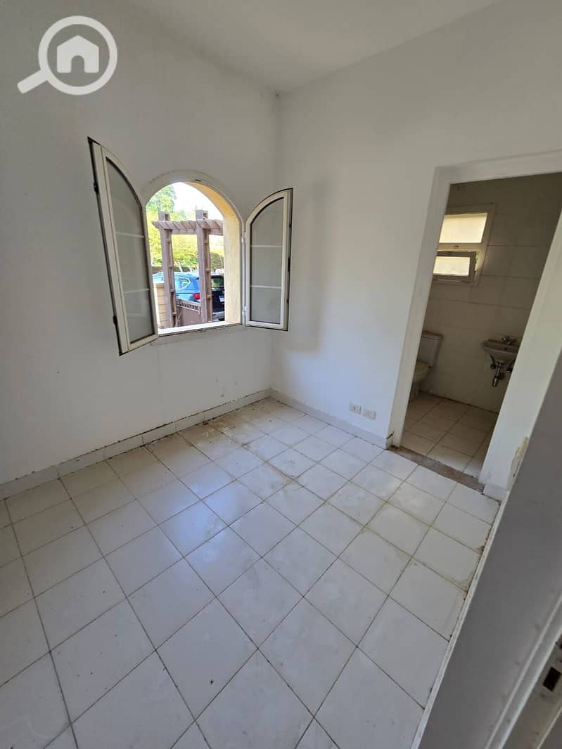 17 4686083c-a89a-4133-bf9a-0ad74c88ed5a. jpg