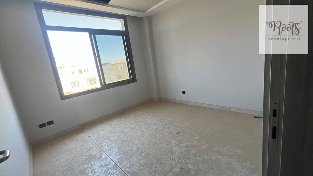 2 WhatsApp Image 2025-09-27 at 3.18. 33 PM (1). jpeg