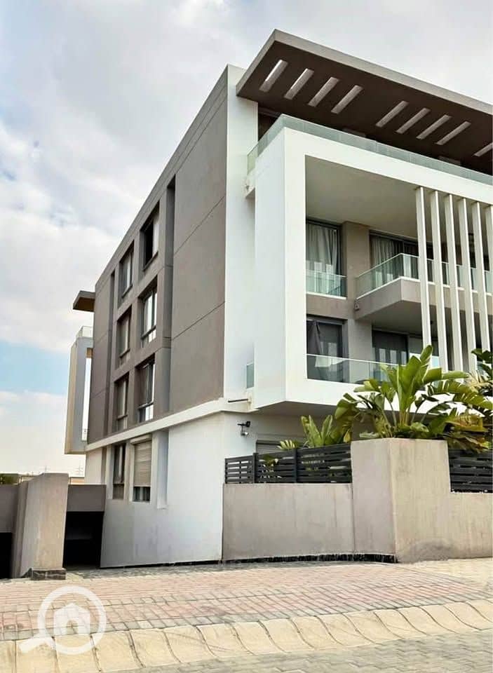 4 478458248_1686658325566828_5130021232217941549_n. jpg