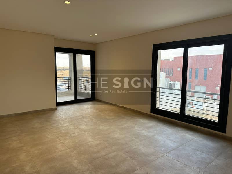 7 WhatsApp Image 2025-11-03 at 16.18. 12 (3). jpeg