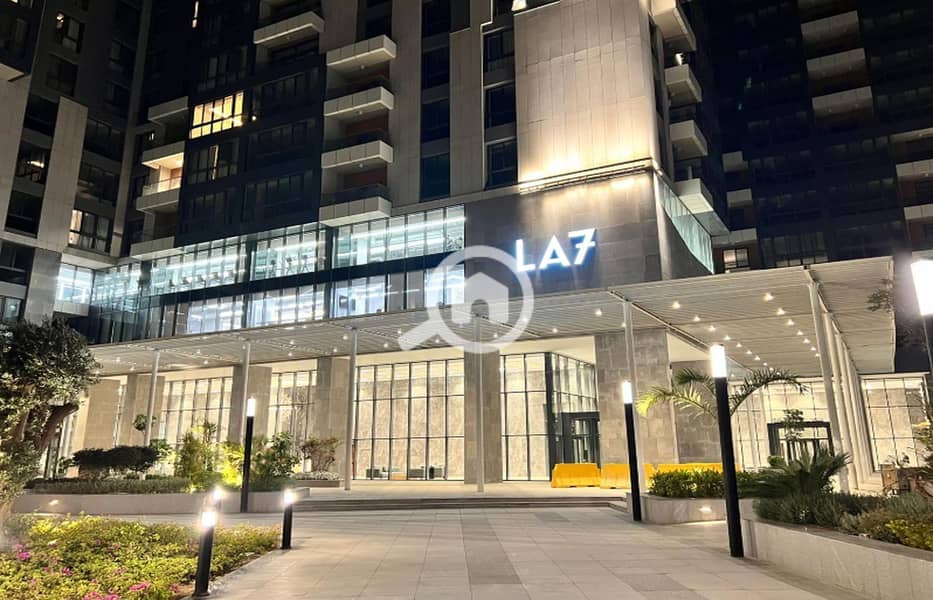 7 Screenshot (1884)_1400x900. jpg