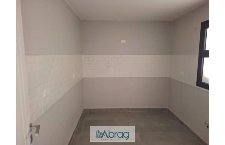 10 1eff6ee8-bc31-47c5-98f4-0da6ed7f31c4. jfif. jpg