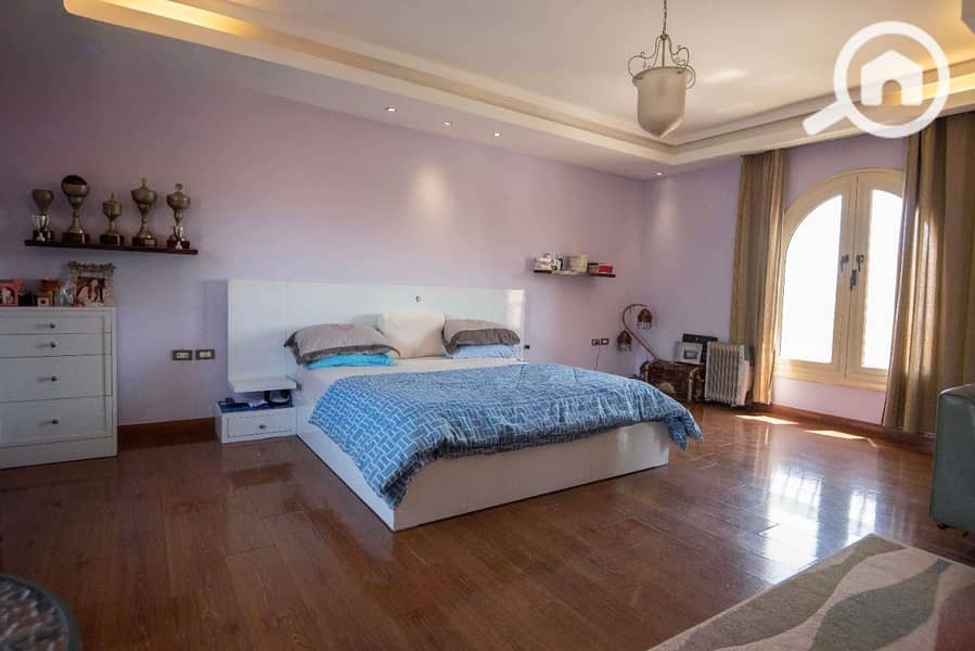 30 df9bf7b7-570e-4071-b778-470132d23a76. jpeg