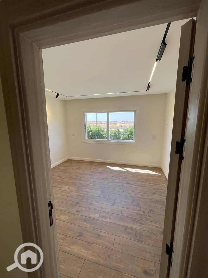 10 WhatsApp Image 2025-11-03 at 4.34. 52 PM (1). jpeg