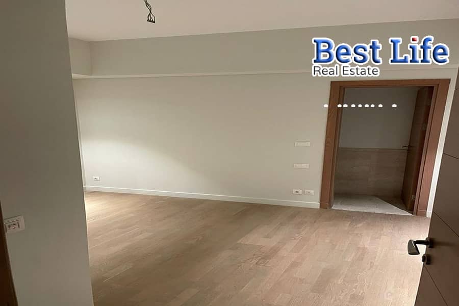 4 WhatsApp Image 2025-11-02 at 3.00. 02 PM. jpg