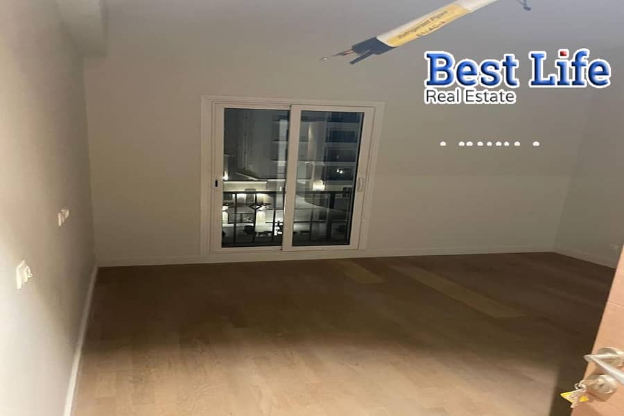 5 WhatsApp Image 2025-11-02 at 3.00. 03 PM (1). jpg