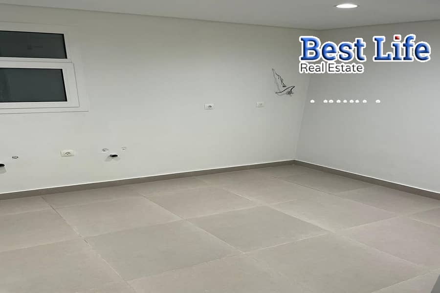 8 WhatsApp Image 2025-11-02 at 3.00. 04 PM (1). jpg