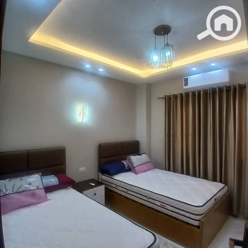 7 3d8a7184-5131-4600-944c-fe01373f9077. jpeg