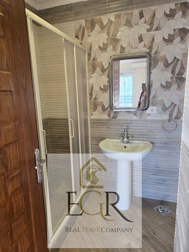 10 WhatsApp Image 2025-11-03 at 4.22. 05 PM (2). jpeg