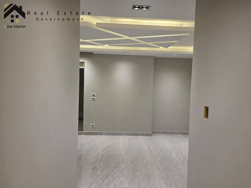 12 WhatsApp Image 2025-10-02 at 15.57. 10_a7b4076e. jpg