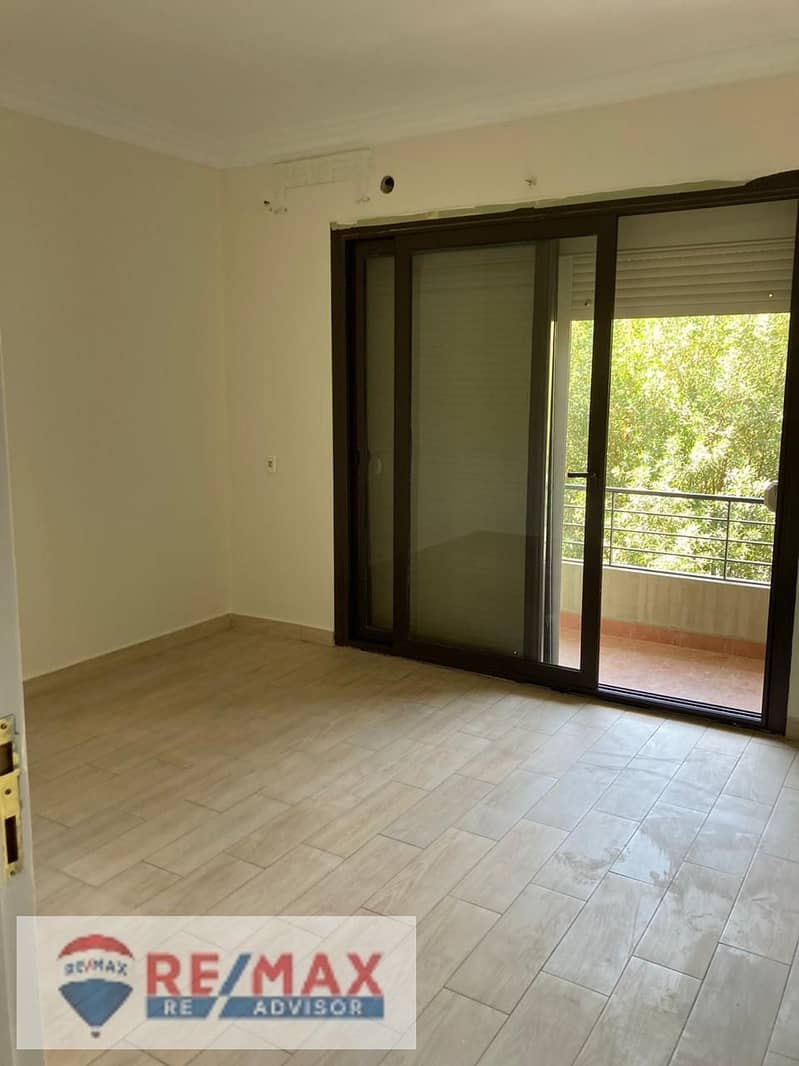 12 5988052935071878402. jpg