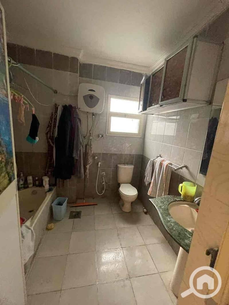 8 062c8e29-205c-4e26-9576-2b00a6d1f99f. jpg