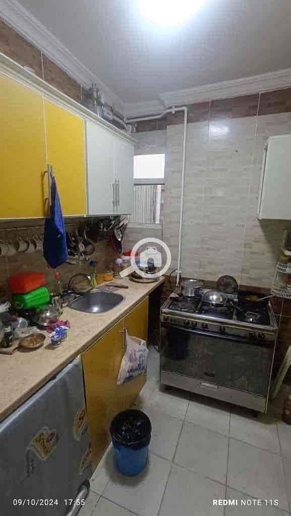 9 0593f08f-d54d-47bc-a8c6-d78e4da5bfb7. jpg