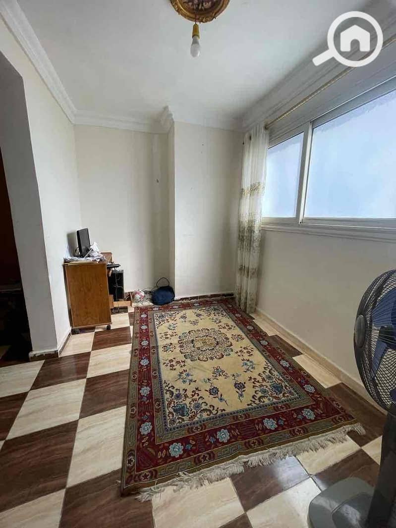 15 3ba50a00-b9c7-4521-b08f-fedd18161b91. jpg