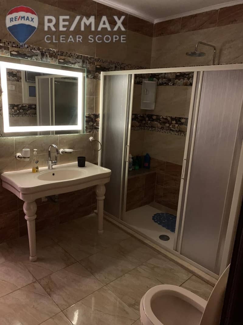 3 0c518235-2797-459e-befd-01b5d6570244. jpg