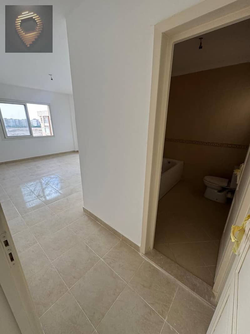 14 WhatsApp Image 2025-11-03 at 16.22. 57_21f7e28d. jpg