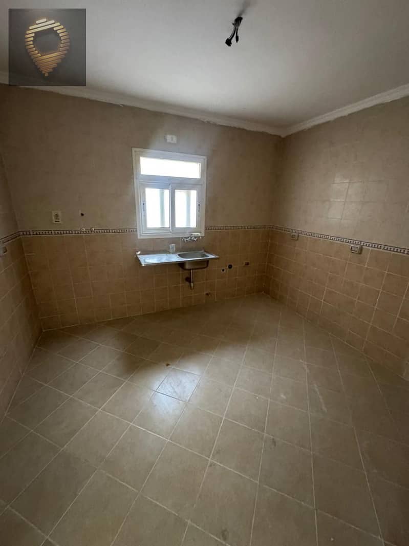 17 WhatsApp Image 2025-11-03 at 16.22. 58_5dd68e0e. jpg