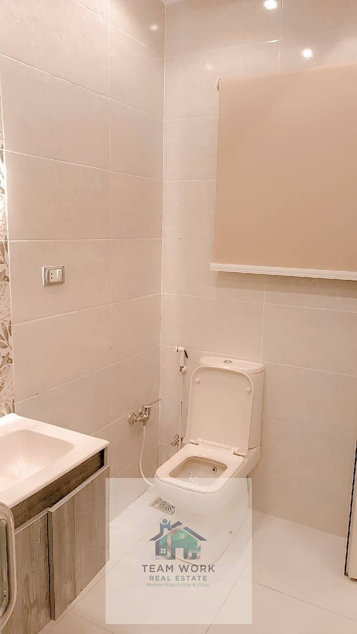 23 WhatsApp Image 2025-11-03 at 4.22. 55 PM. jpeg