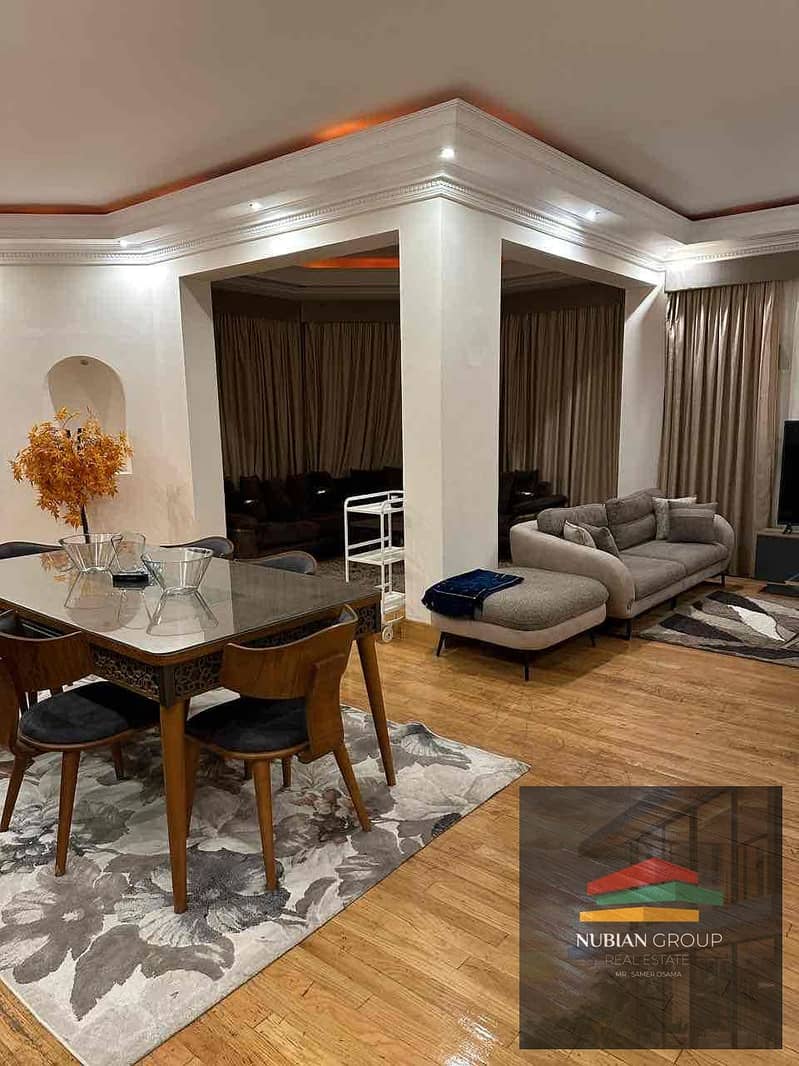 6 2332c7f5-f9c7-4557-851c-4aa8c6471672. jpg