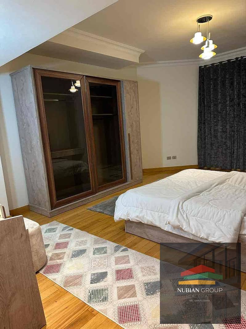 9 bae77a1a-cd4b-4d3a-923b-18d6779b496c. jpg