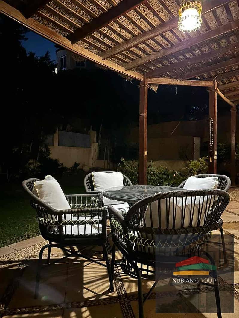 10 3c575b95-d49f-44f9-8058-c768461db09f. jpg