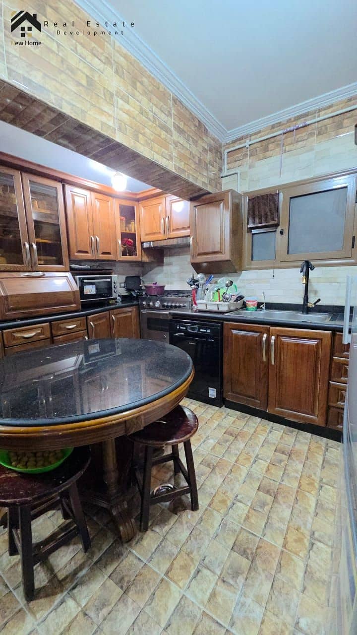 8 WhatsApp Image 2025-10-05 at 08.23. 02_1ac73b4e. jpg