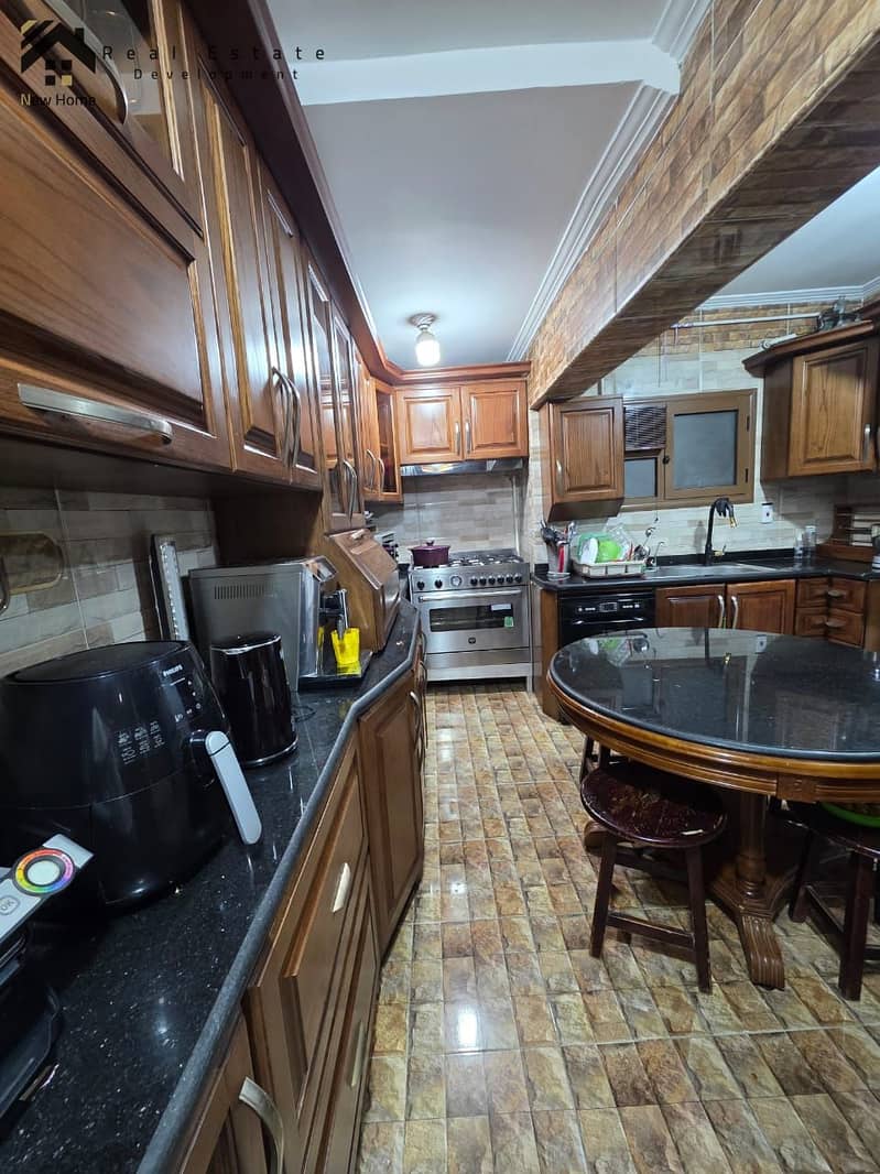 10 WhatsApp Image 2025-10-05 at 08.23. 03_fee2365b. jpg