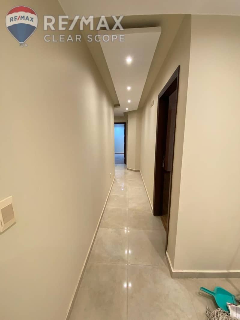 3 1b299fbe-d35d-4992-a6c6-897f5af79db7. jpg